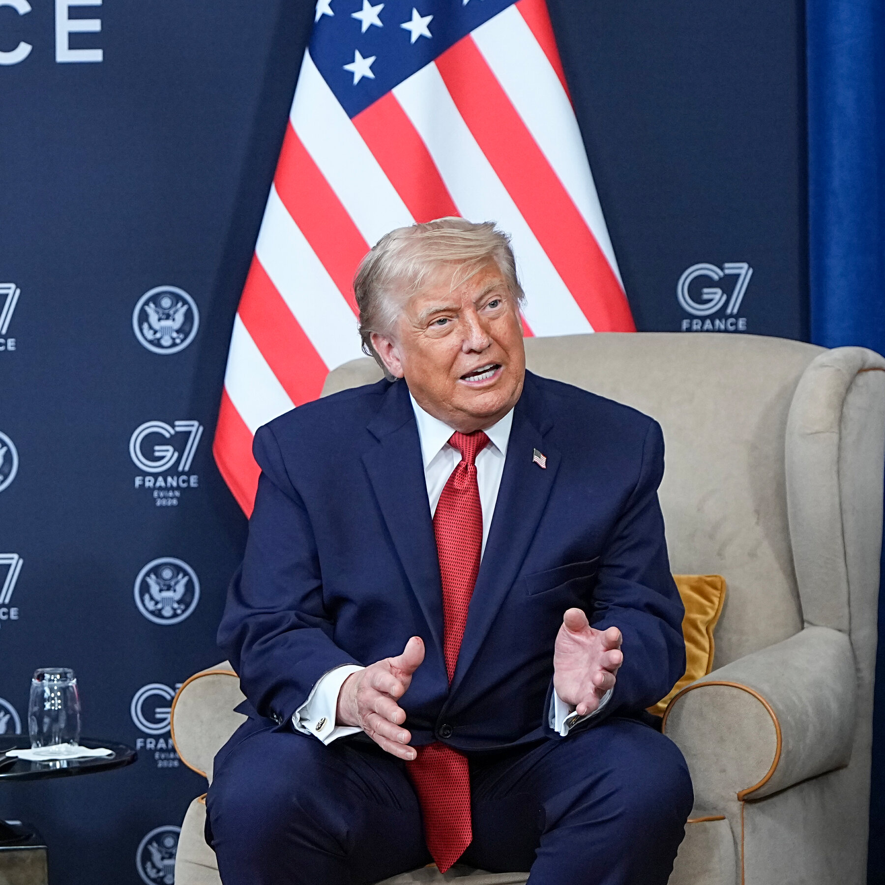 Trump, İran anlaşmasını savundu, 300 milyar dolarlık Tahran yeniden inşa fonunu reddetti