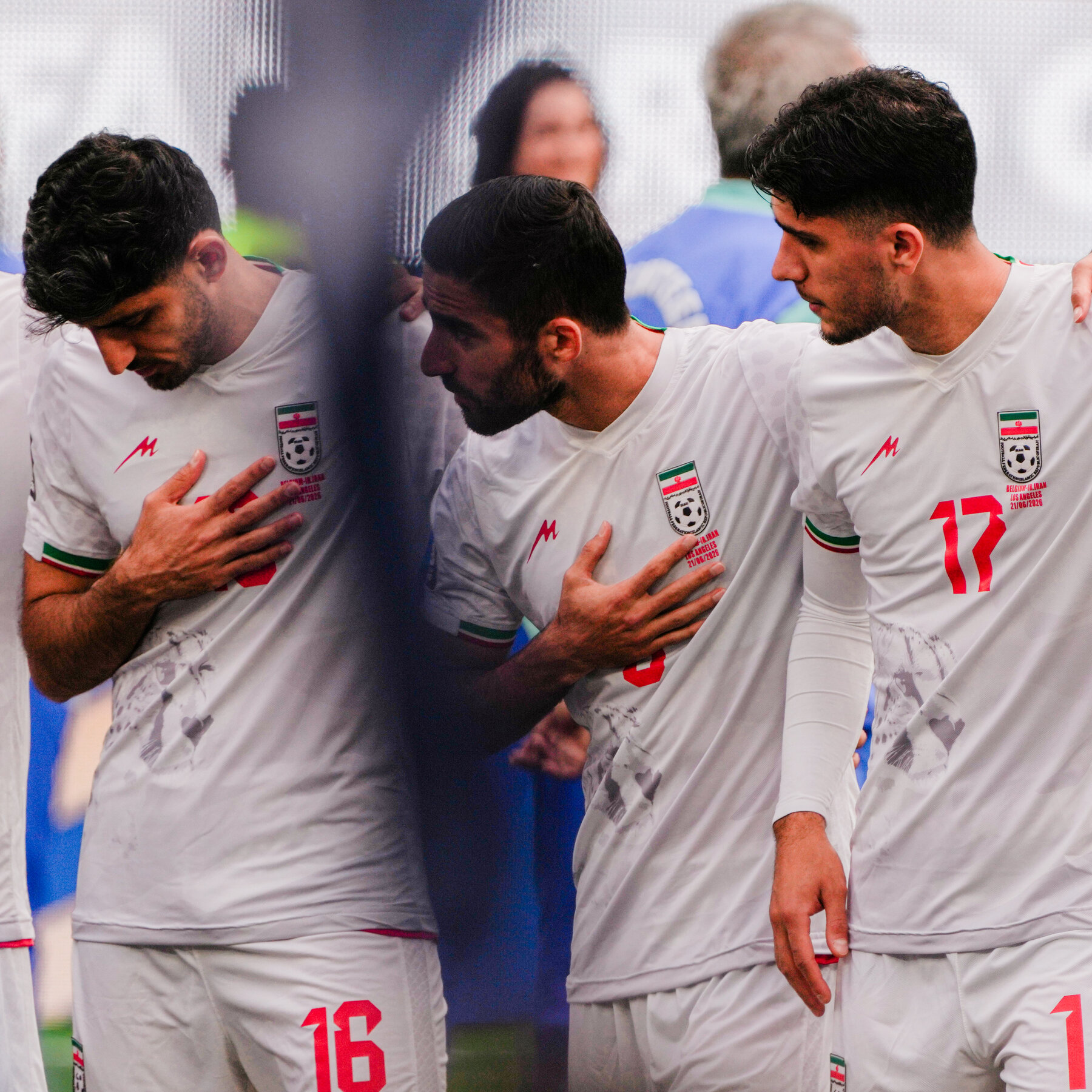 İran Futbol Takımı, Tarihi Dünya Kupası Beraberliğinin Ardından 'Ruh Yaşar' Mesajı Verdi