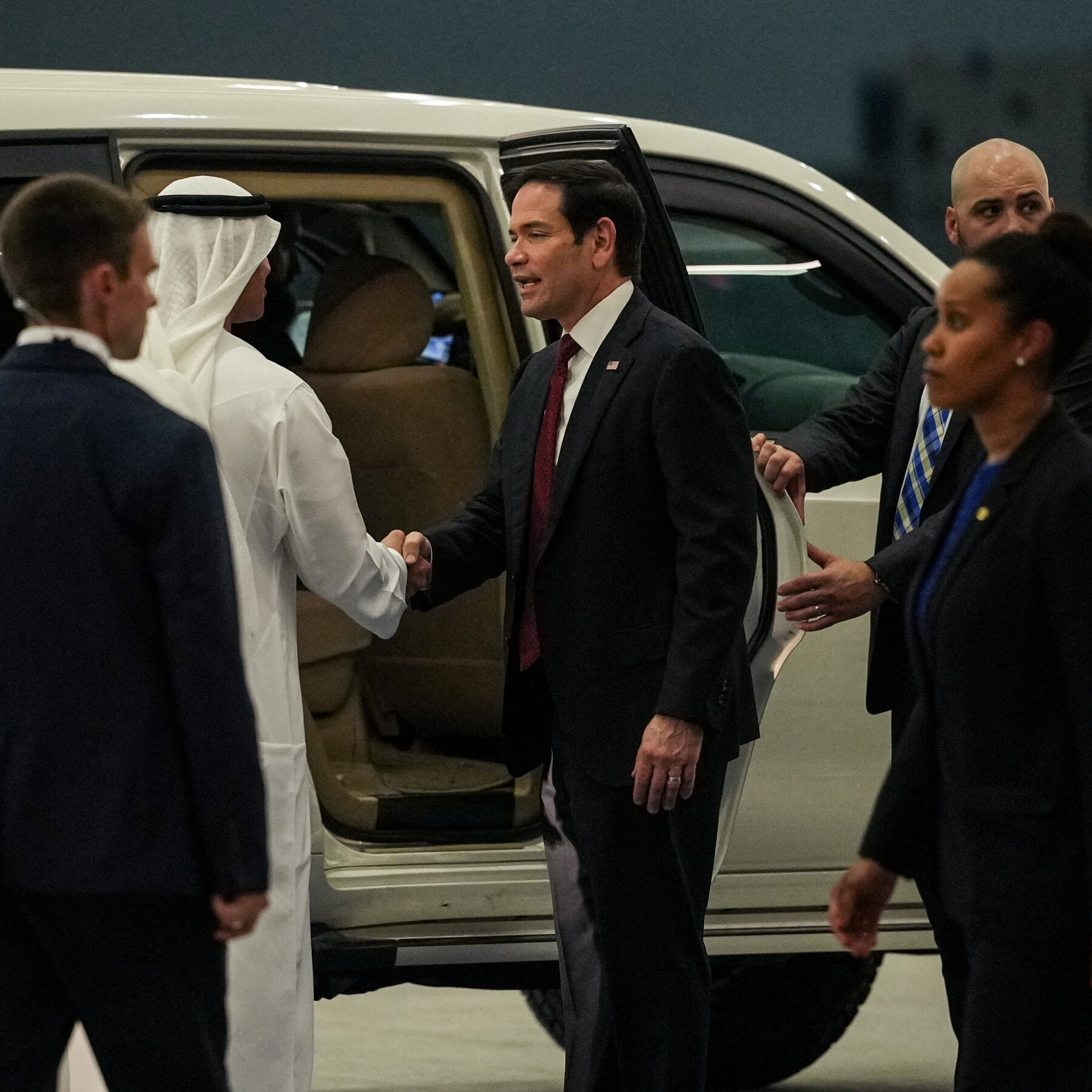 Marco Rubio, İran Nükleer Anlaşması Konusunda Basra Körfezi Müttefiklerini Güvence Altına Almayı Hedefliyor