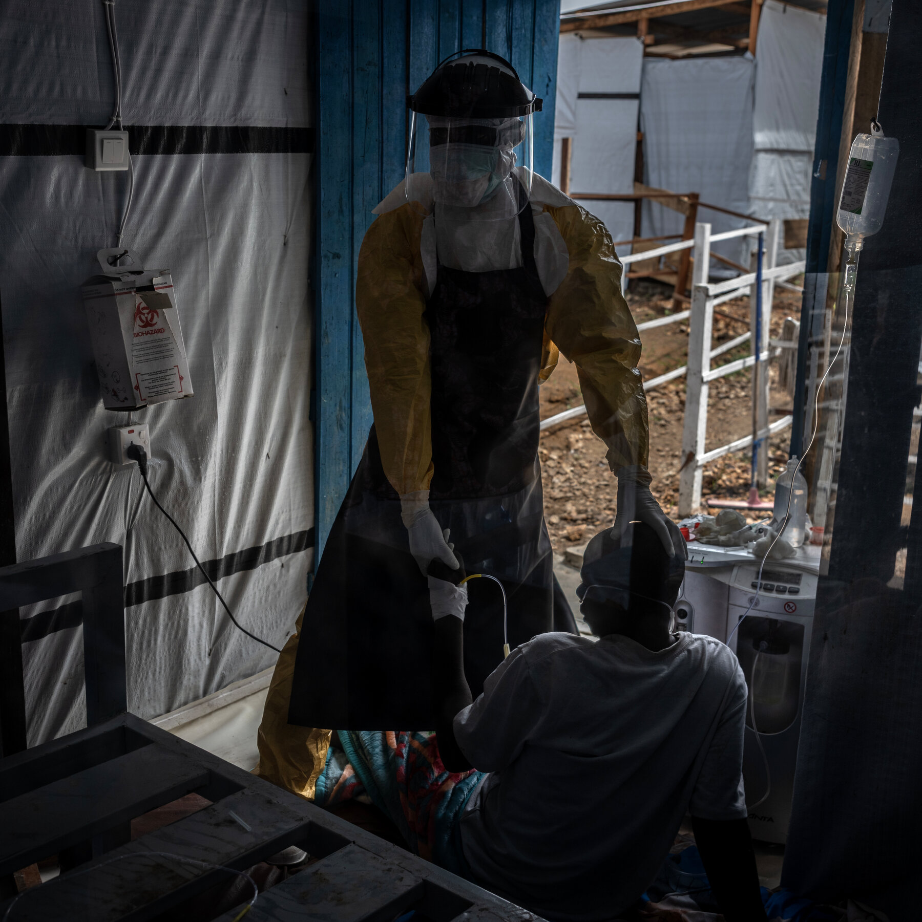Kongo'da Ebola Hastanesi İçerisinde: Bir Hastanın Son Anları