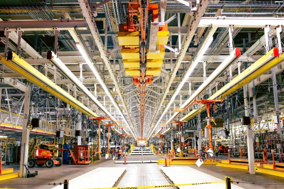 Ford, 2 Milyar Dolarlık Fabrika Yenileme Projesini Fathom EV Kamyonu için Gerçekleştirmeye Devam Ediyor