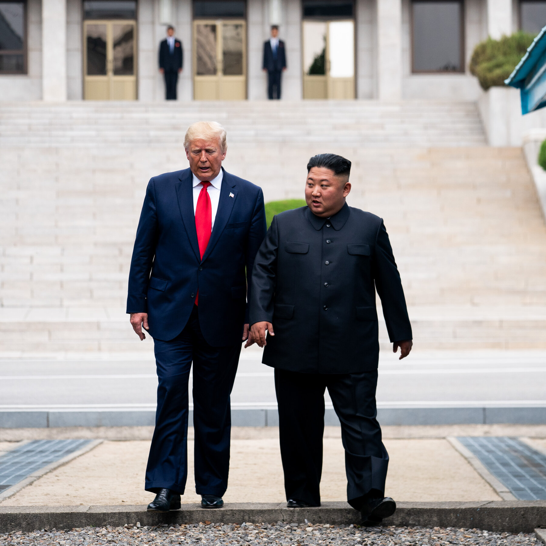 İran'da Çıkmazda Kalan Başkan Trump, Kuzey Kore Lideri Kim Jong-un'a Yöneliyor