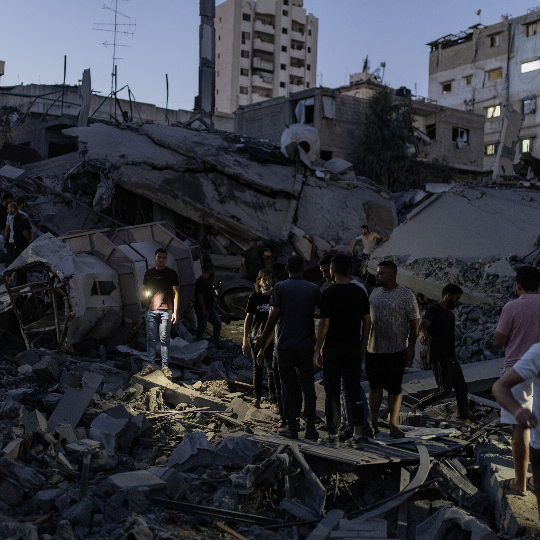 Trump Officials Move to Fund Gaza Peacekeepers as Peace Plan Struggles